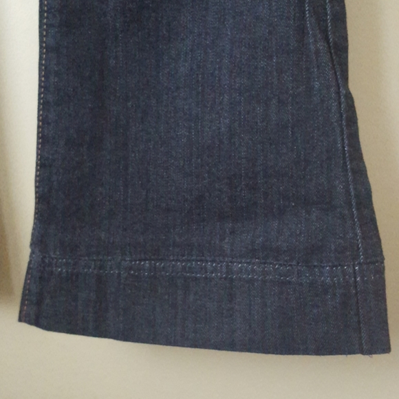 28" Hem - Guess Frankie Flare Jeans; Size 26 - Picture 4 of 12